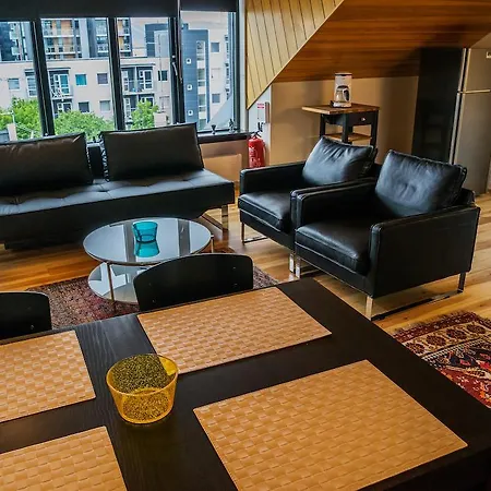 Hverfisgata Appartement